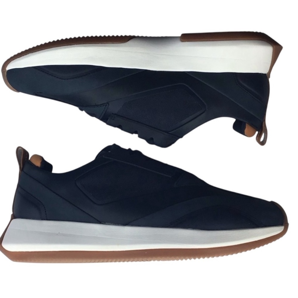 Wolf & Sheppard Marathon Trainer in Navy Women’s Size 9.5 Men’s 7.5